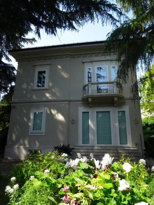 Casa Valli レッジョ・エミリア エクステリア 写真
