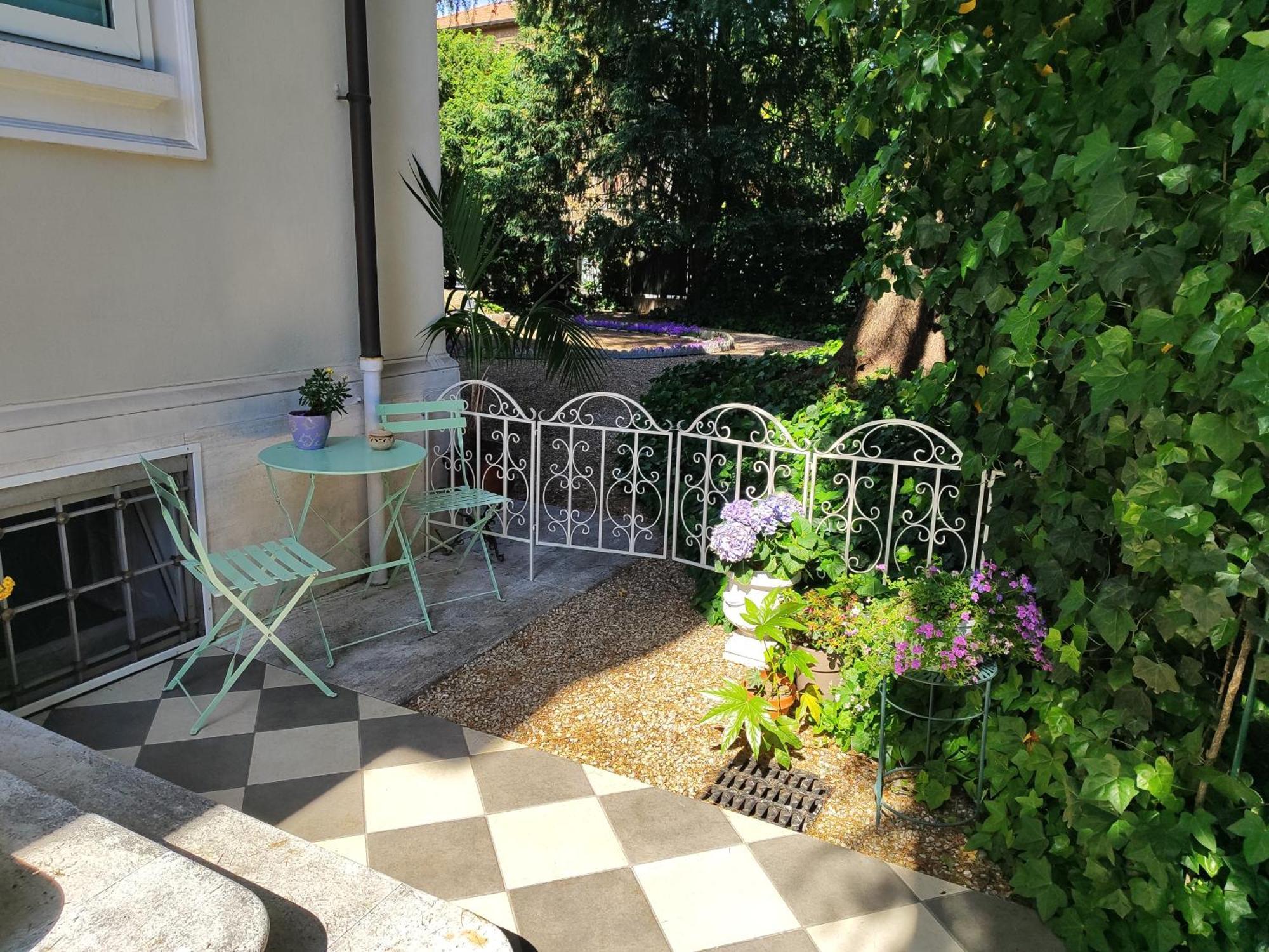 Casa Valli レッジョ・エミリア エクステリア 写真